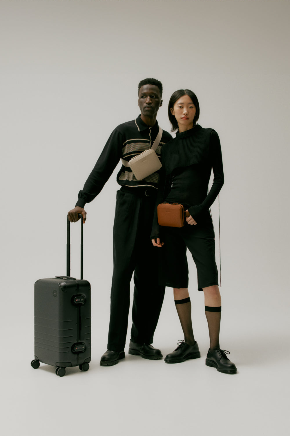 Monos Travel Luggage Australia Monos au monos-travel-luggage-australia-monos-au