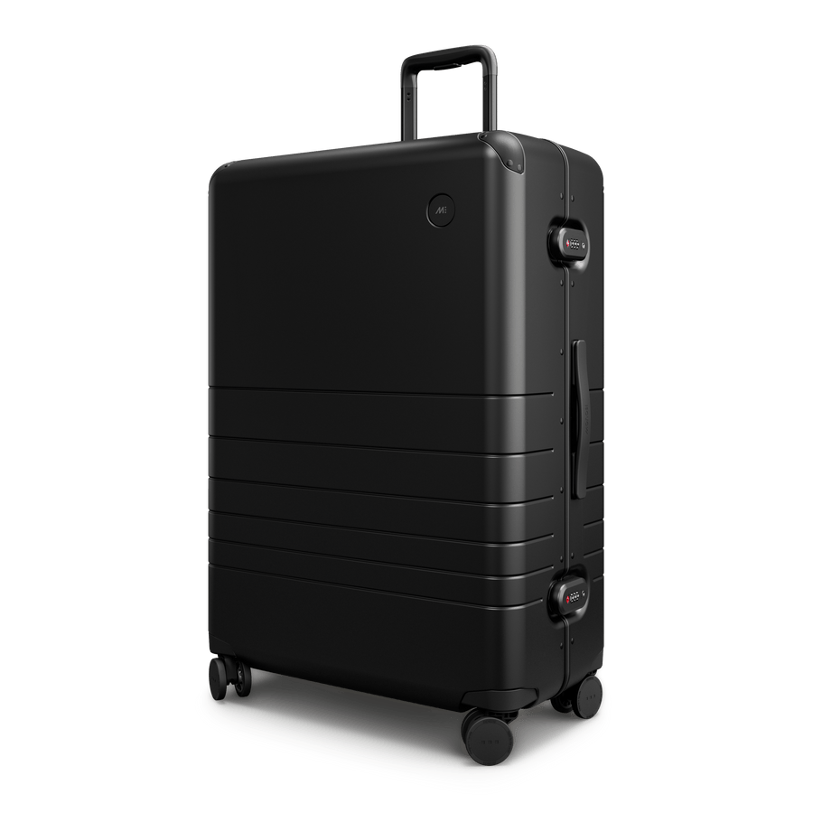 Obsidian Hover | Angleview of Hybrid Check-In Large in Obsidian