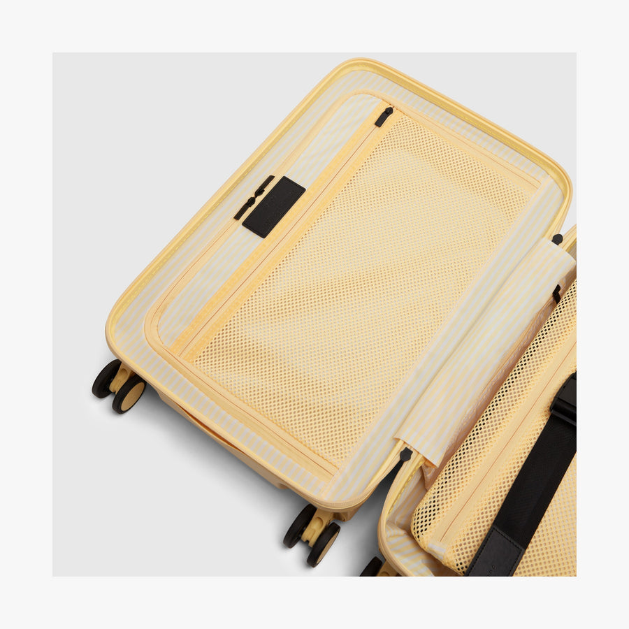 Banana Pudding (Glossy) | Inside view of Carry-On Pro Plus in Banana Pudding (Glossy)