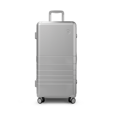 Front view of Hybrid Trunk in Silver